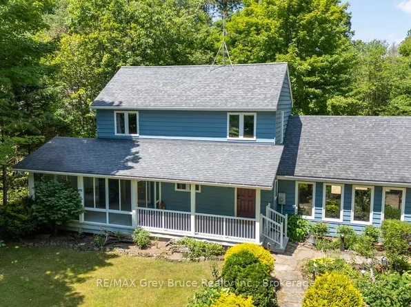 30 Riverside Pl, South Bruce Peninsula, ON N0H 2G0