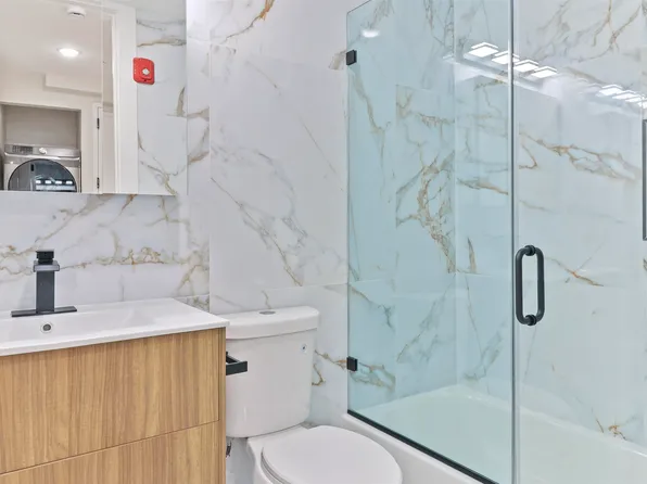 161 New York Avenue image 6 of 10