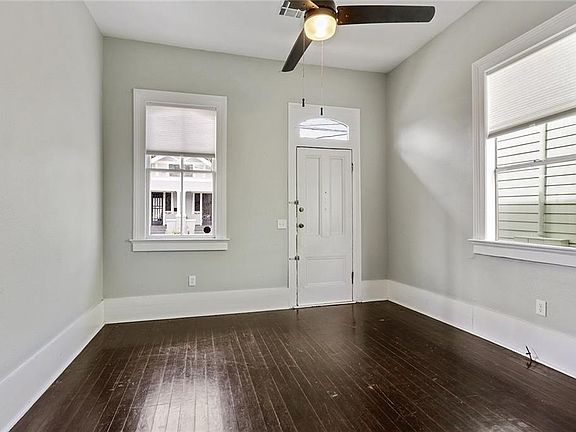 2nd image of 820-22 N Dupre St