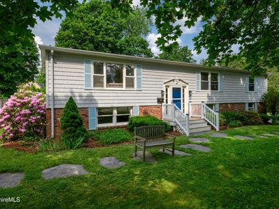 20 Woodlawn Dr, Williamstown, MA, 01267