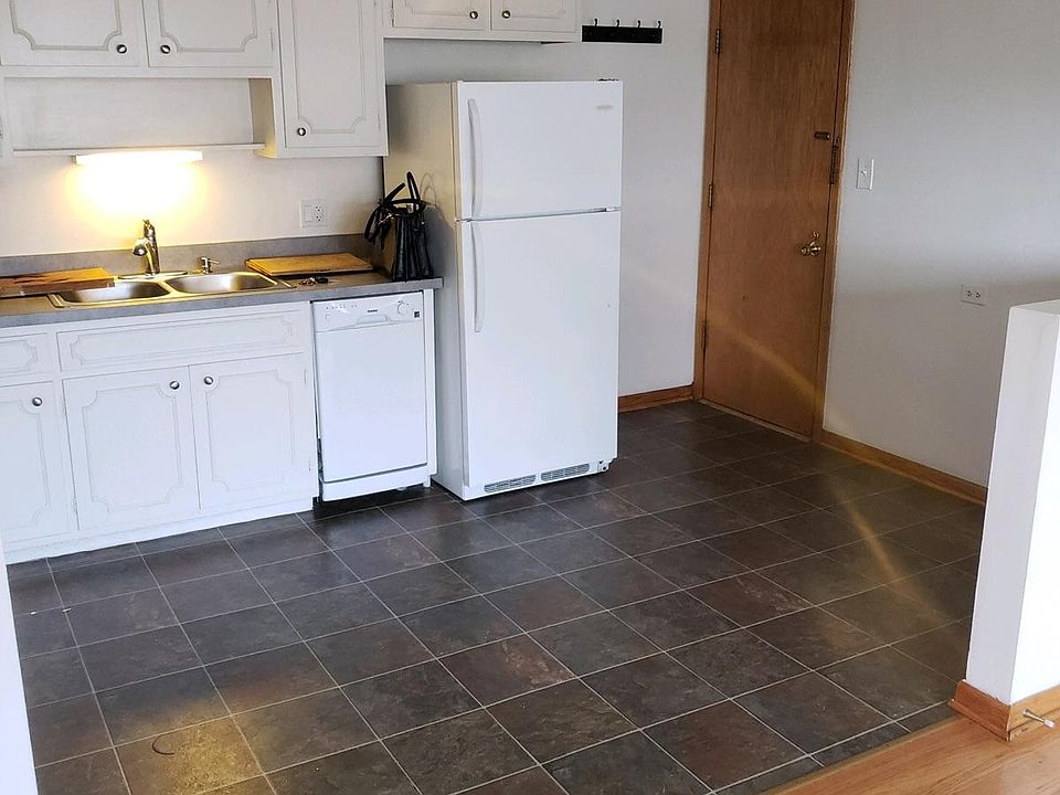 1st image of 414 Beach Ave APT 3A