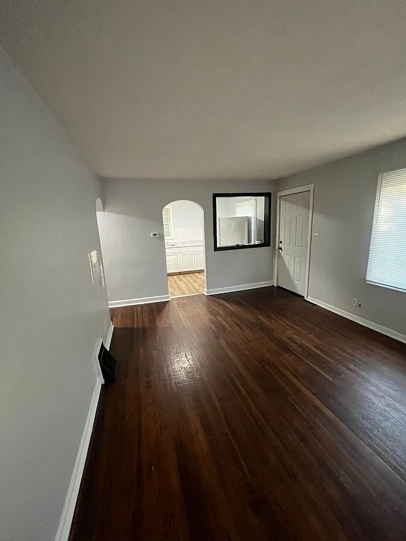 2 Bedroom 1 Bath Home available for Rent in Rockford — Photo 4
