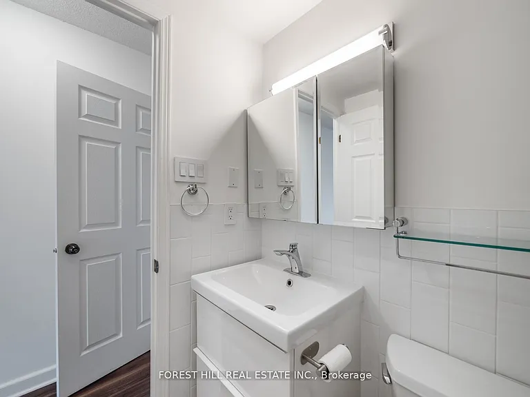 500 Glencairn Ave #303 — Photo 25