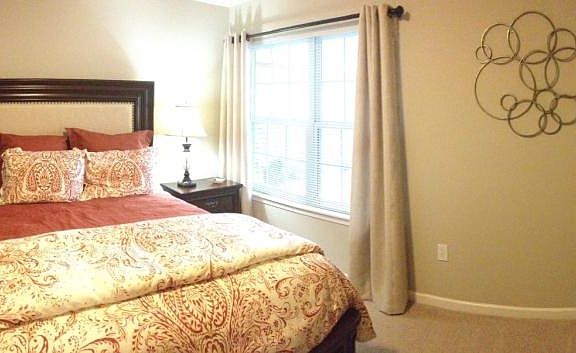 Spacious 2nd bedroom