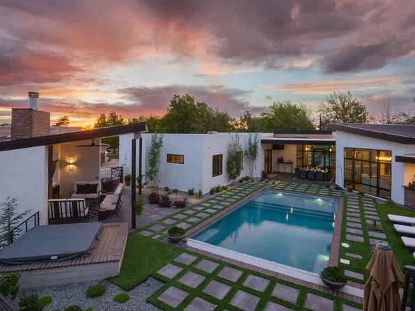 10104 San Bernardino Ave NE, Albuquerque, NM 87122