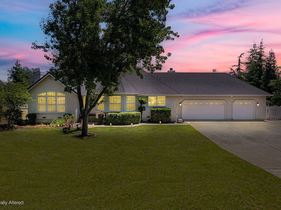 1st image of 13087 Spring Lake St