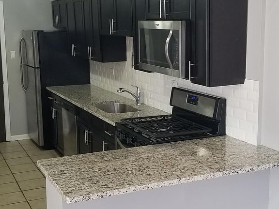 2nd image of 9100 Skokie Blvd