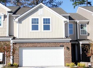 1527 Glenwater Dr, Cary, NC 27519