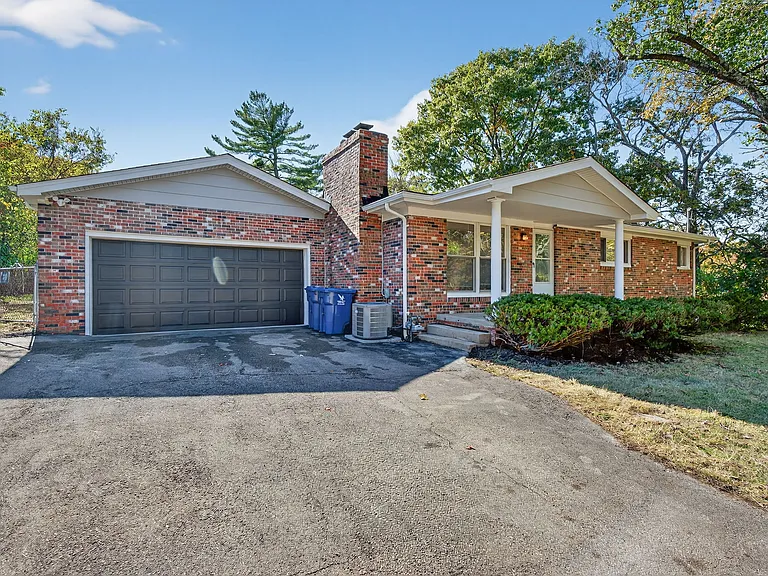2544 Spring Forest Rd — Photo 2