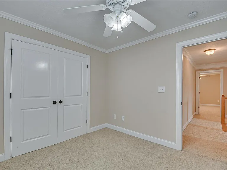 2520 Grier Cir — Photo 37