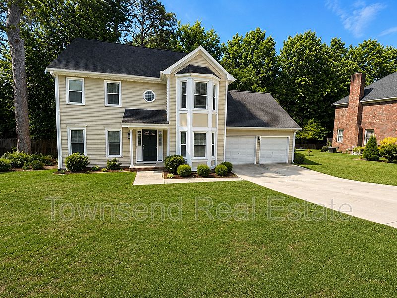 1st image of 2937 Delaware Dr