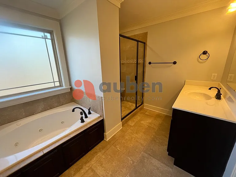 7302 Klingler Ln — Photo 14