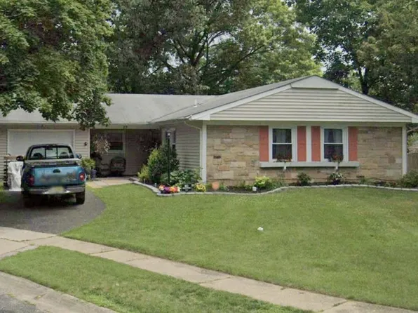 23 Forest View Pl, Willingboro, NJ 08046