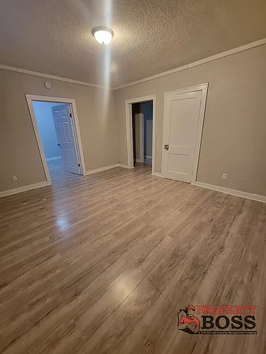 1502 Broadway St #2B Photo 1