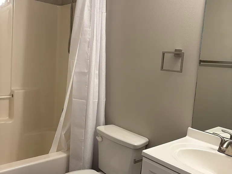 97 Lily Dr #F — Photo 14
