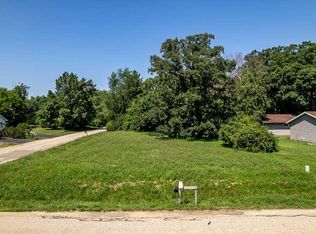 102 Bradford Pl SE, Poplar Grove, IL 61065