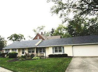83 Edgewood Dr, Berea, OH