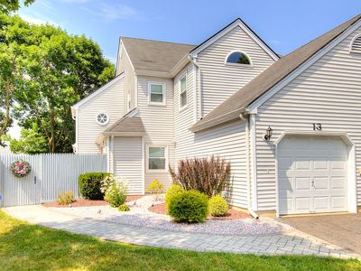 13 Frost Ct, Freehold, NJ, 07728