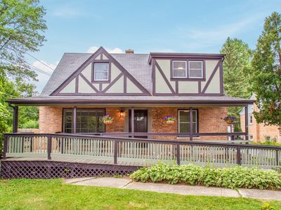1230 Sunset Rd, Wheaton, IL, 60189