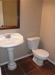 4th image of 2416 SW 137th St