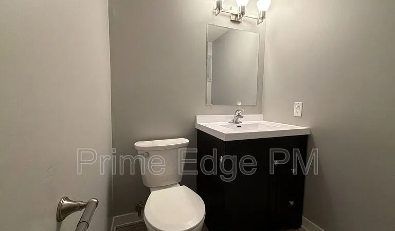 6235 Holdrege St #B-5 — Photo 19