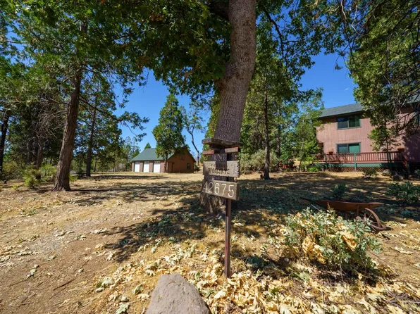 42675 Pinecone Ln, Auberry, CA 93602