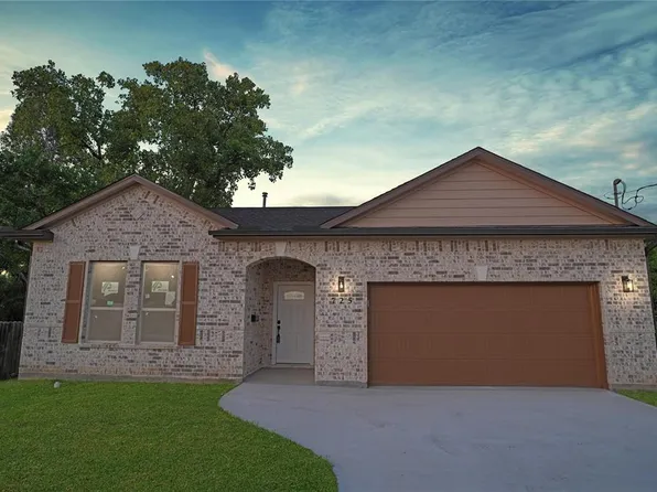 725 Avenue A, La Marque, TX 77568
