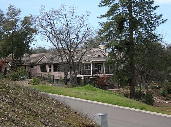 Local House in Community