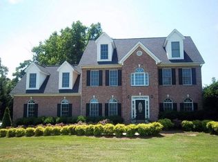 6101 Morganshire Dr, Summerfield, NC 27358