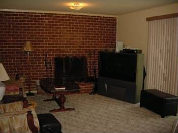 4th image of 10150 Bessmer Ln