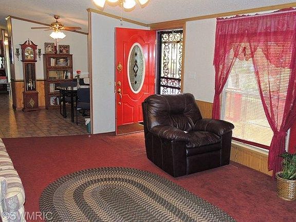 5th image of 29140 Pokagon St