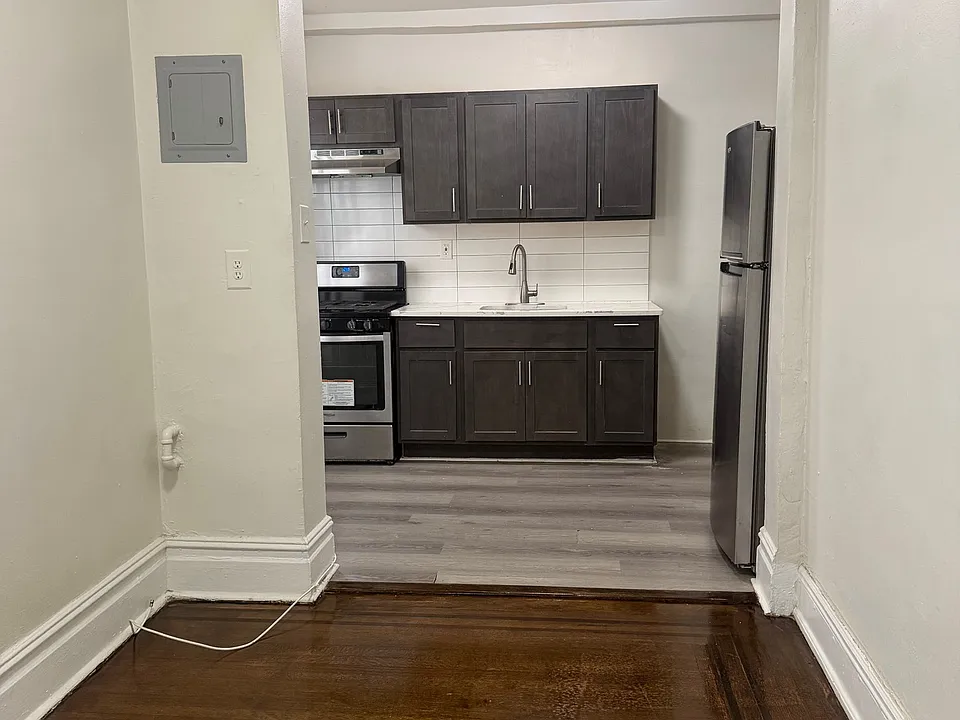 157 S Harrison St #602-A