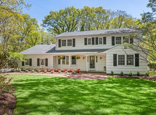 16 Southgate Rd, Setauket, NY 11733