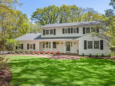 16 Southgate Road, Setauket, NY, 11733
