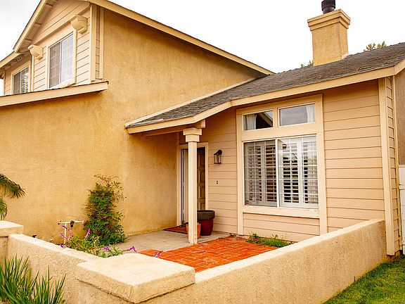 2nd image of 1622 Lobelia Ave