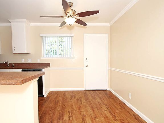 4th image of 438 Ventura Ave APT 2