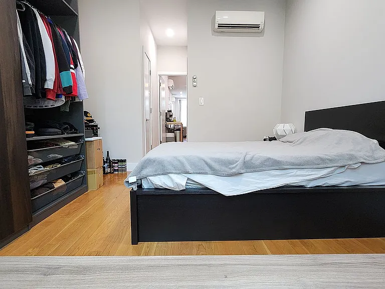 182 India St #2B — Photo 3
