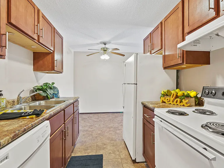 Kitchen with dishwasher