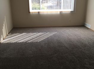 22800 Durand Ave APT 8, Kansasville, WI