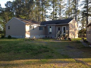 30364 Holly Shores Ln, Hacksneck, VA 23358