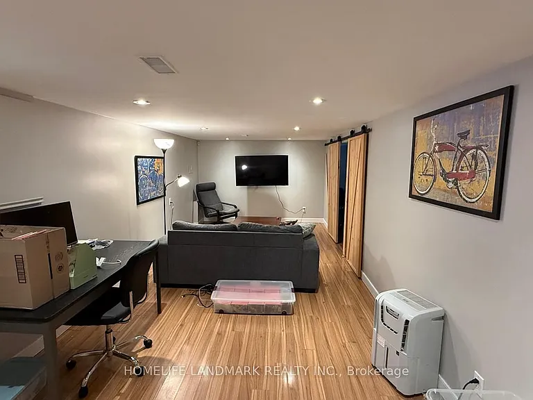 78 Yorkview Dr — Photo 20