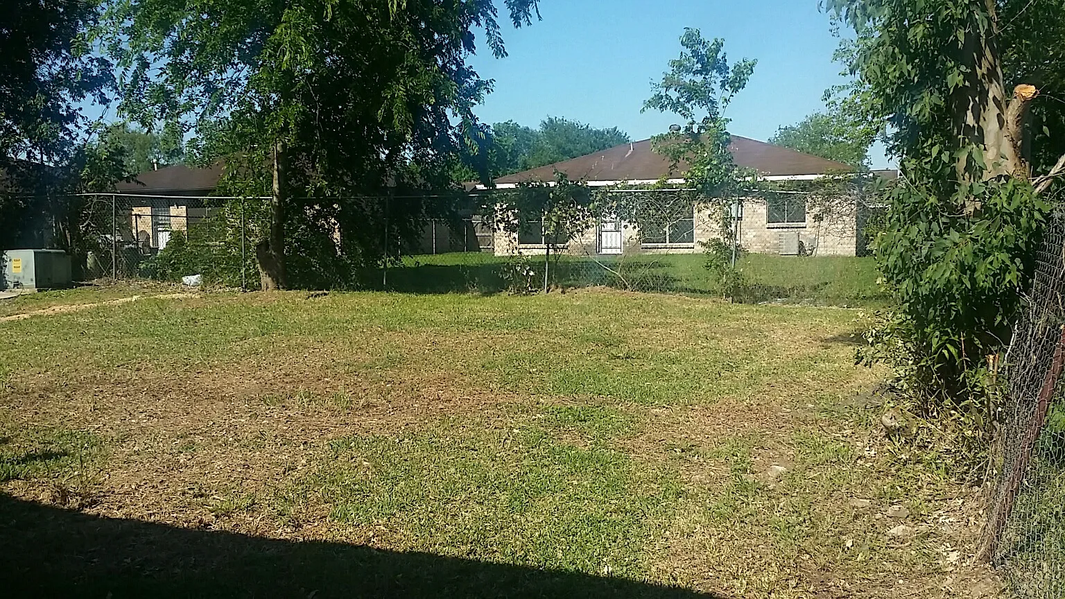 12710 Redfern Dr. — Photo 2