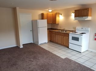 700 Tuscarora Rd APT C, Chittenango, NY 13037