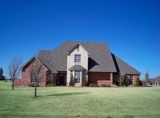 22333 Cedar Farm Rd, Edmond, OK 73025