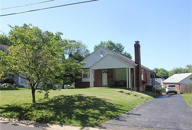 1st image of 7634 Lammert Ln