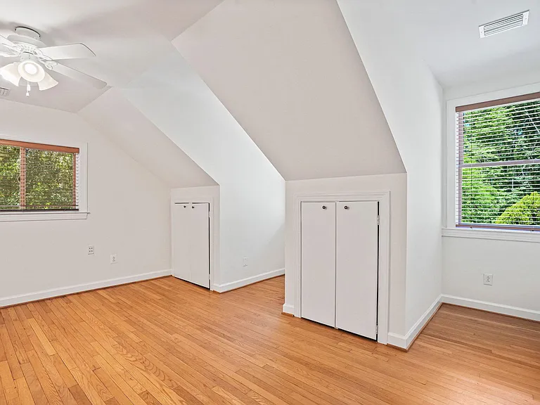 7712 Dolly Dr — Photo 37
