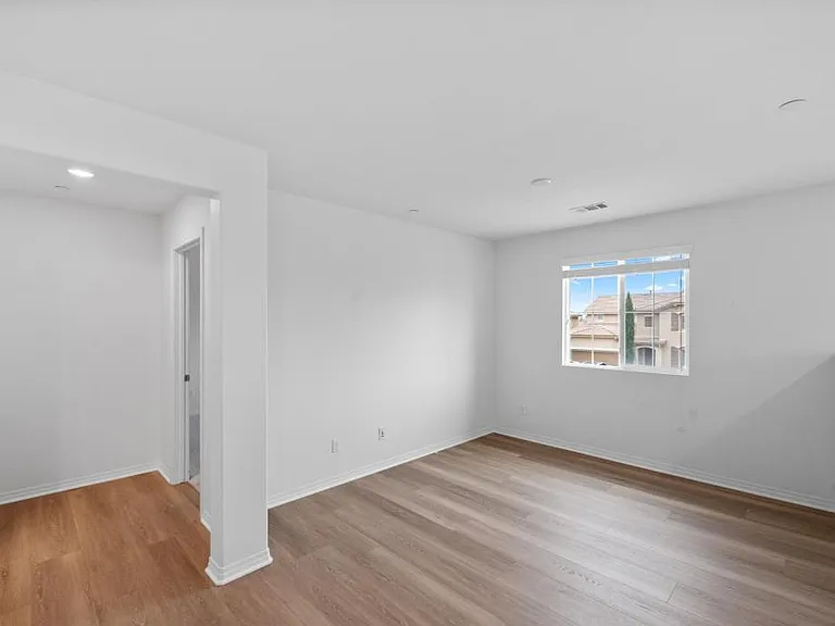 31624 Chamise Ln — Photo 17
