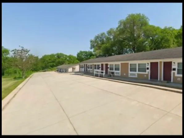 212 E Vincent Ct, Danville, IL 61832