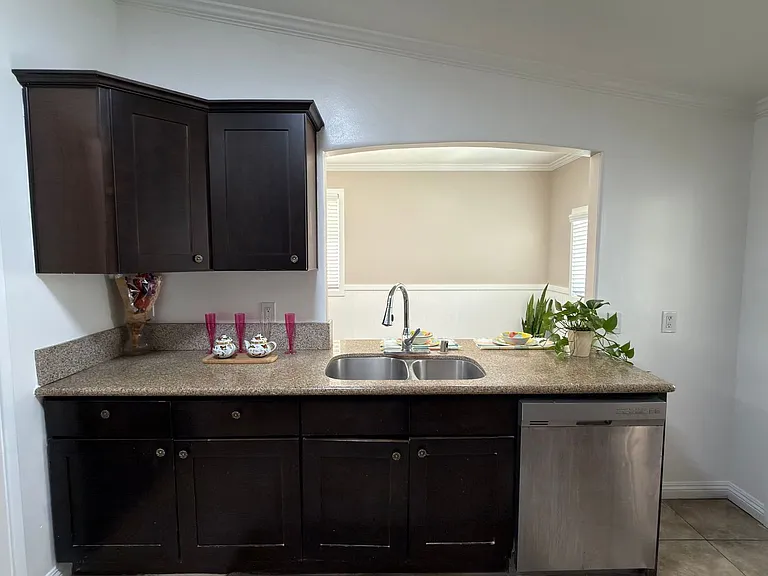 2130 Mountain Ave — Photo 13
