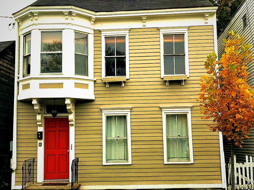 1st image of 419 State St #1